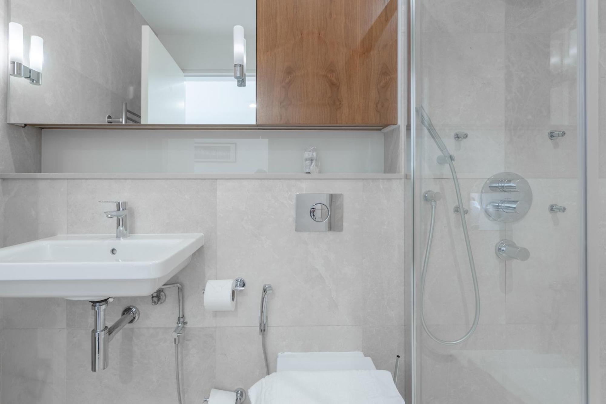Appartamento - 2 Beds - Sleeps 4 - Lift Londra