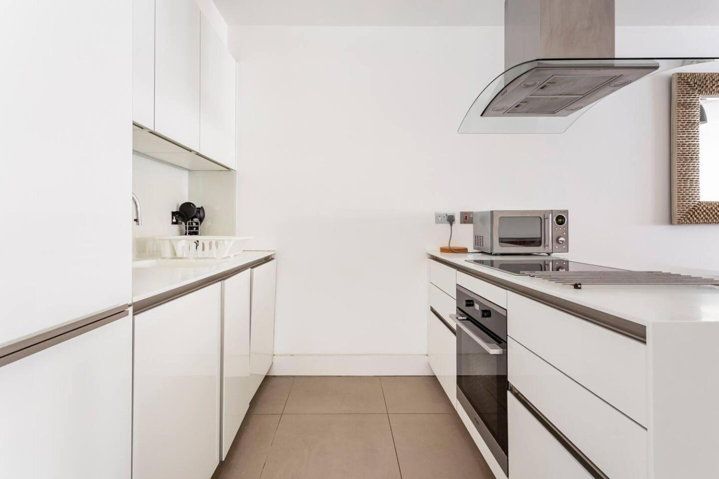 - 2 Beds - Sleeps 4 - Lift Appartamento Londra